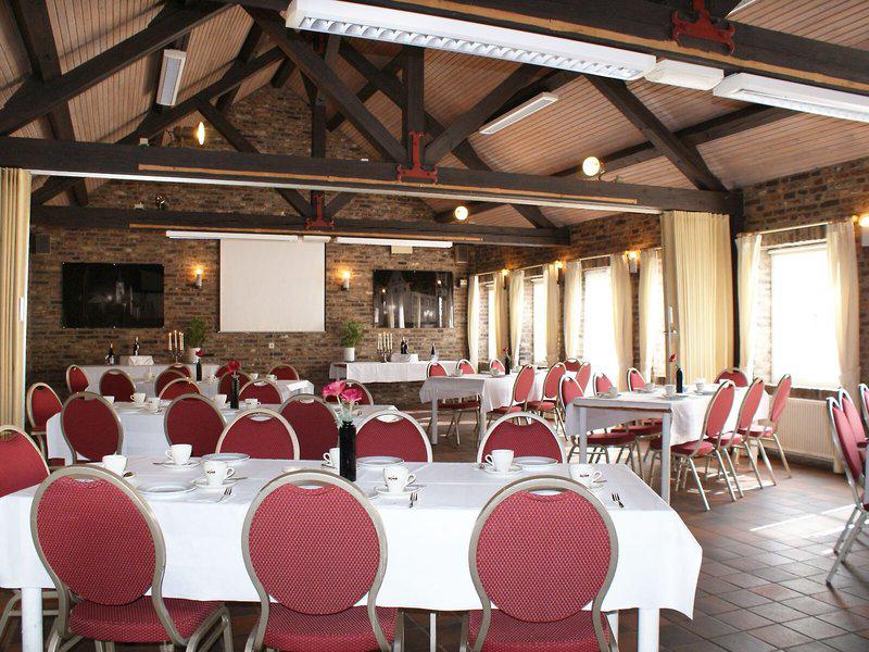 3D0D71CF2916AEB5B4F25FF385862B74