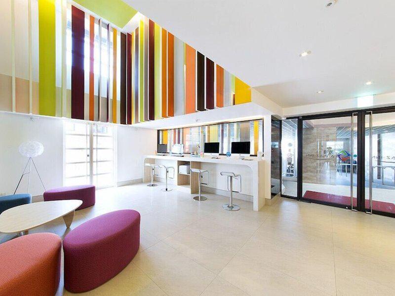 26E1FE9A19D0372841F28DB8F4814078