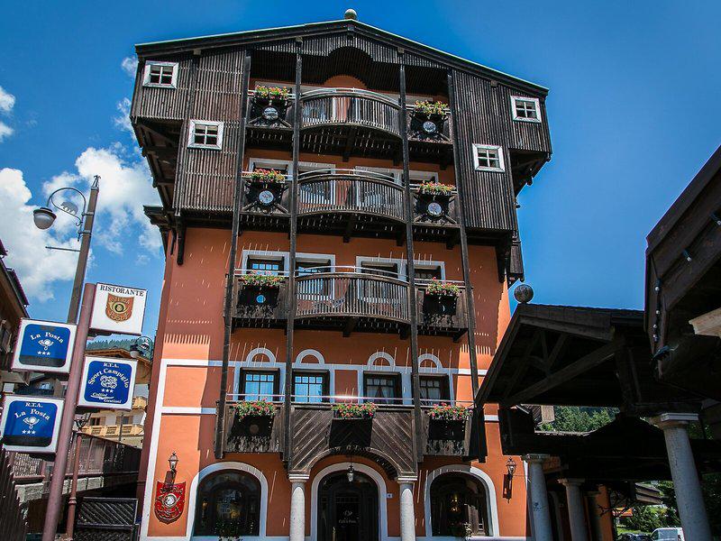 19F8E69FC346780E874352A7D7335A28