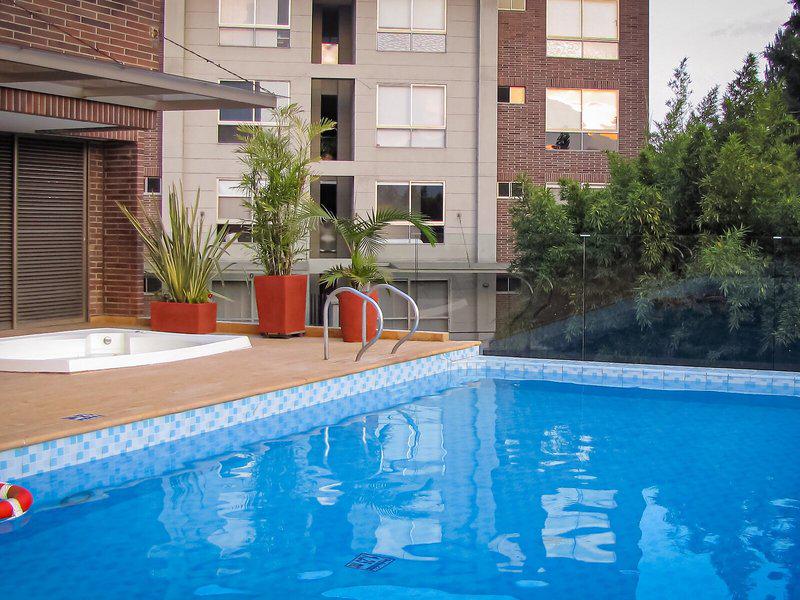 EE048024AAB23BE64A9203569715B7EF