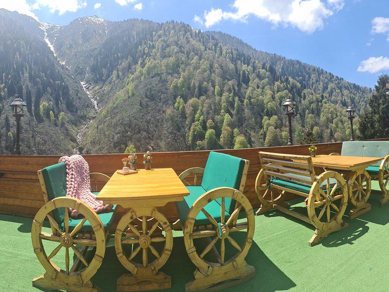 635243D2E0E6220A47CC1D772E938F7D