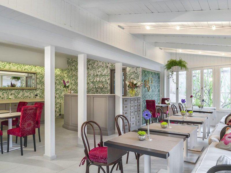 B1EBB4C4812970963D30BC451C4824E1