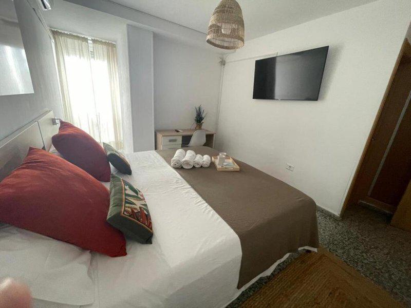 B9E63D6AC52AC413A1A26F65A92445BC