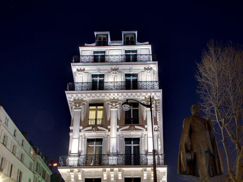 9B2F448CA331D7E063F58EB7734200FA