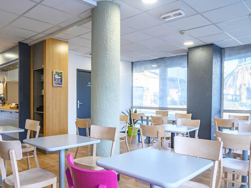 6C7A6EC917F67D8CA0DA0BE7D9D7E00A