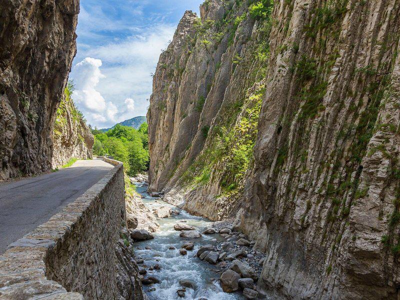 18017D145EA78A3645B934DB14FD4CCE