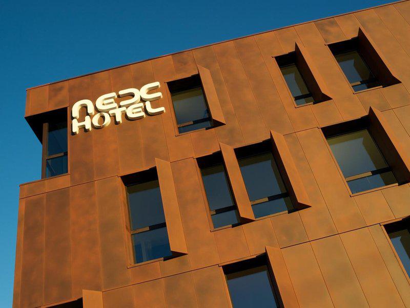 6863EF9926D0FA8FBDDDCB9A86F8E568