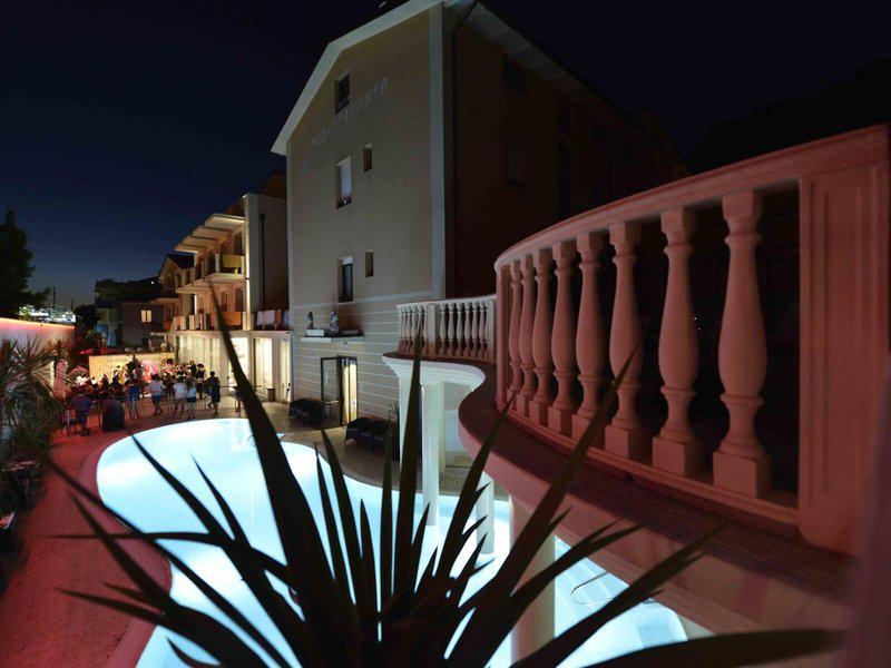 FBF9E1BAC93388275217CACA60A64E7A