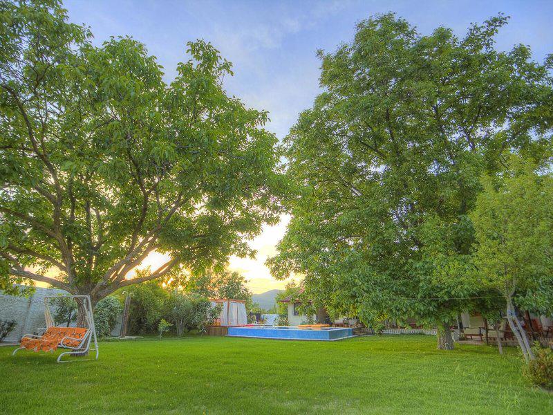 FDEAE908A798EA0CA9A84F8BAFA0FB5A