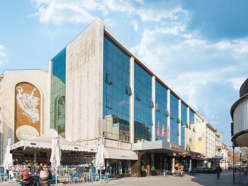 FADF15AA3CDF4DC582F6706857896148