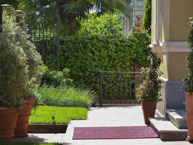 E792FD3AB2412260A12034D1038BF6BC