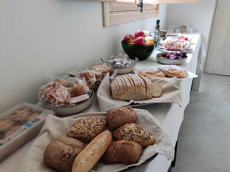 9B11542920F543A9CAC88E45E84F26A7