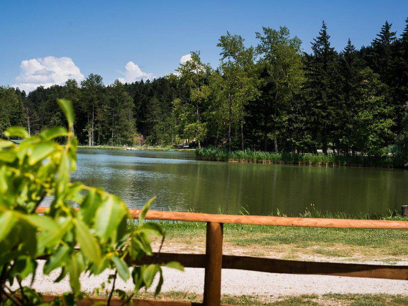 2B573CEB01E7CACB10CC54F626BE3CE7