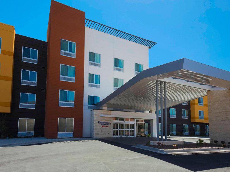 815F1A914B3351D8F123763E24388561