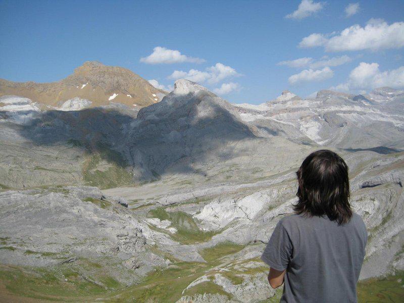 5AA926B543CE85F1239F8E2C4C837617