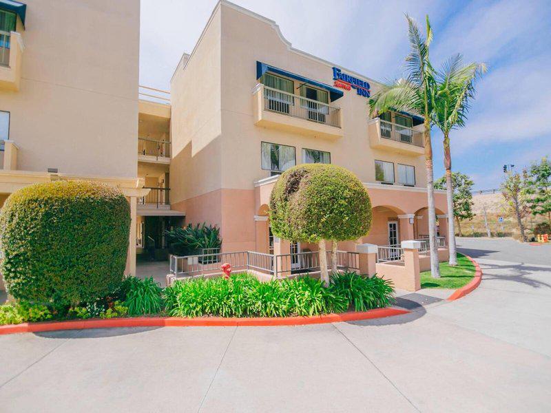 C83083FB7F0E8C3DB006C1DF5DF15338