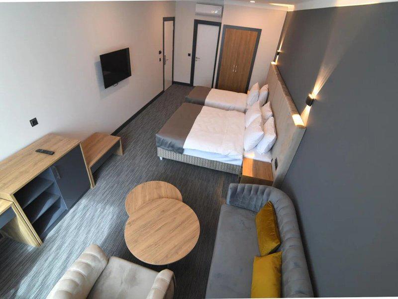 C47D9BD1683497D60A91C8C7E1D844F6