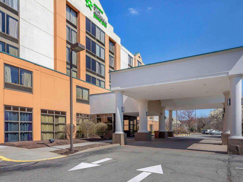 5ACB5E00916CB4B09617027F13210640