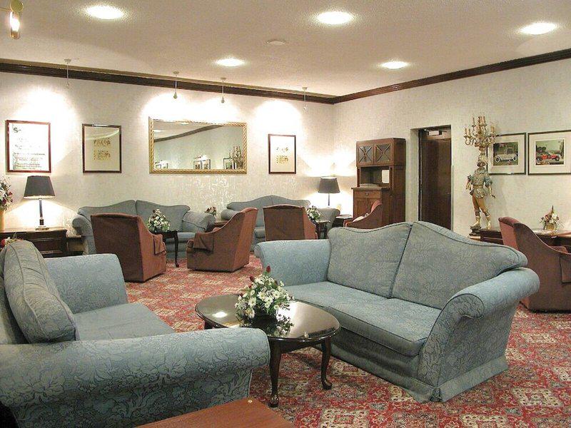 10E1B851DB68D1BCB90599E2765D6BB0