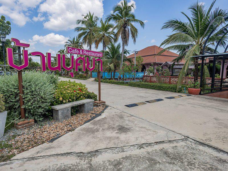 F894E380FFBA4A002C276EE6E2BEA3C5