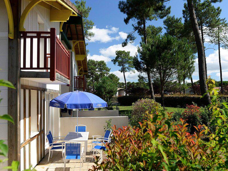 16E15FBC64792784AE1FA2E5E6EA2A6E