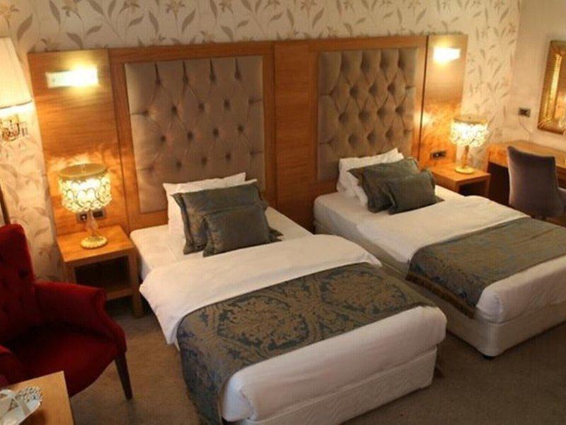 6CBBF672A10F7DBE312CF3B098806B0A