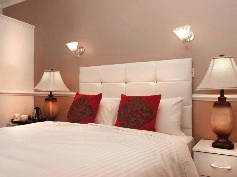 5A05FEF8598C91DD0731D9081F1A8548