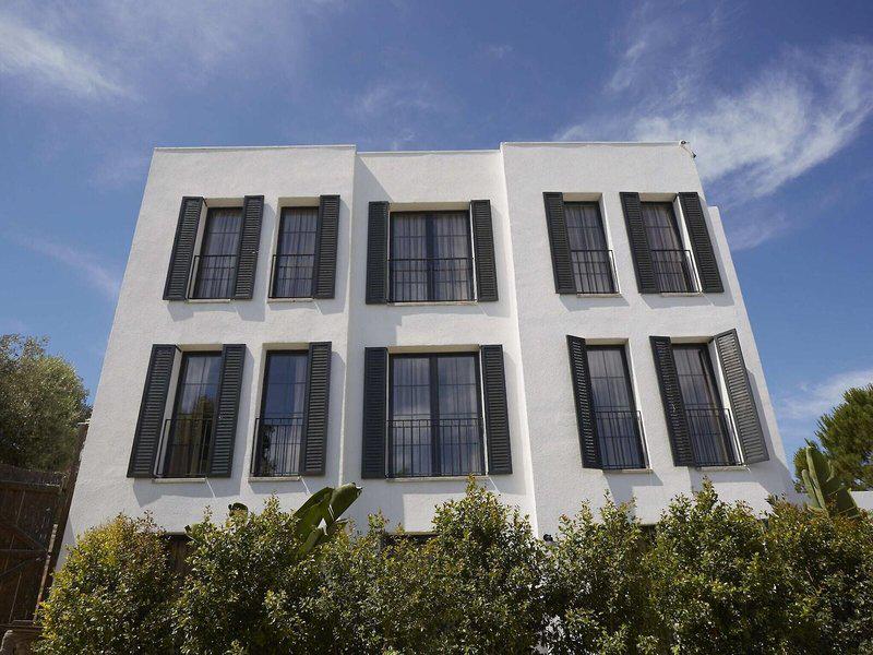 E7B6472CBF9BA297517F382AC7133825