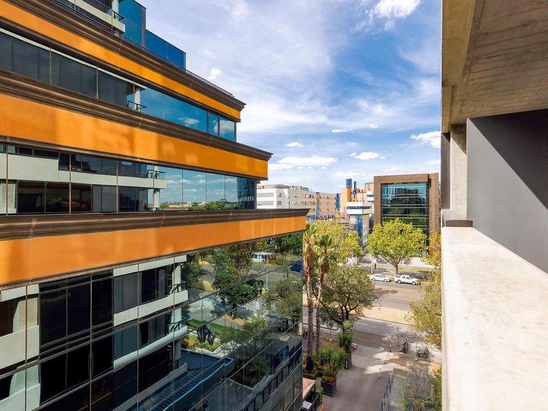 7072084C08DFF24AF9939E1145BAFA73