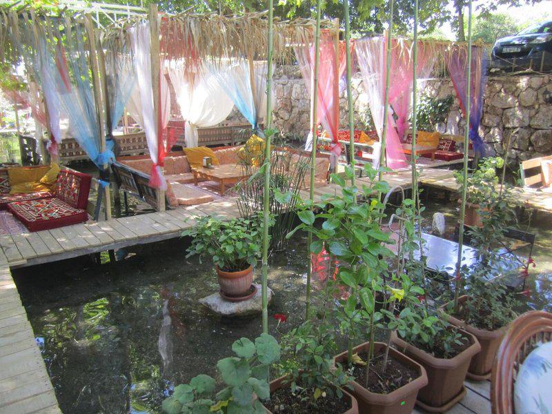 CB4EE076B6B7C45FAA309C83B96B2D41