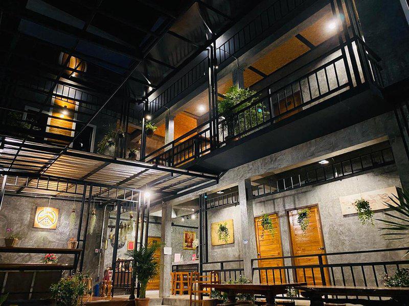 63EDCDEABED1B37AC916CD79CDE72AFC