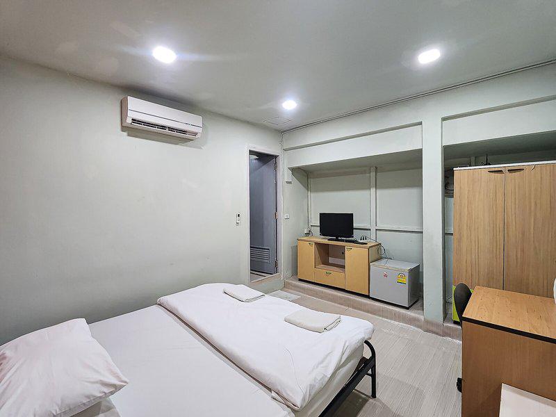 B22BD41F89D7ABD4FA1807F8D7DE94E9