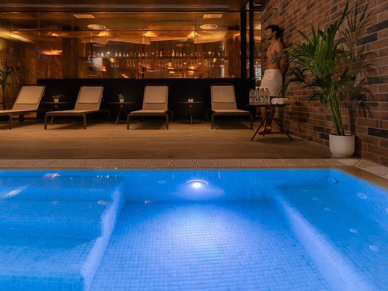 F18A40DF5D80DEED8A21469BD4EC37DA