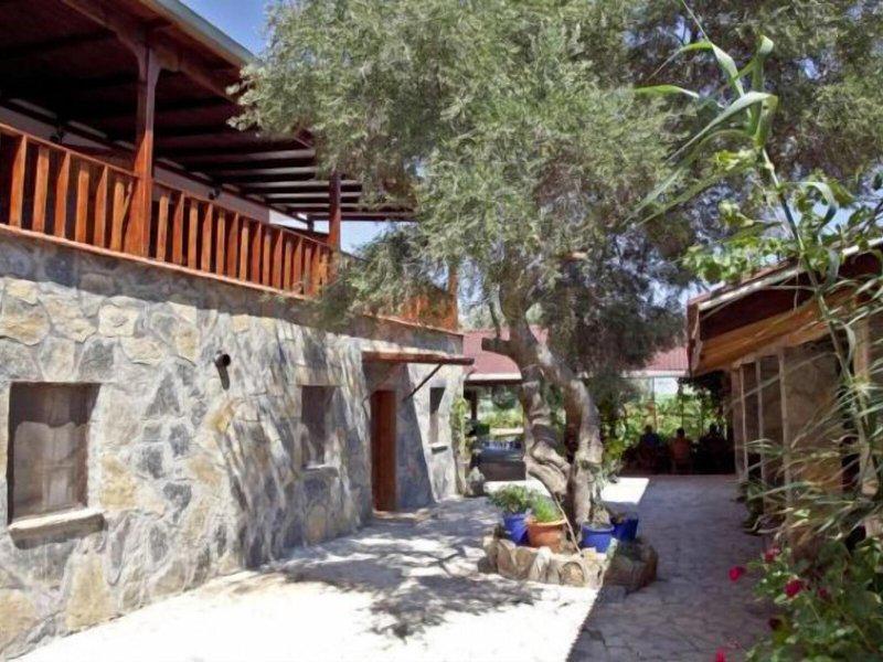 2142F4EDABB9330A66113E3D697535A9