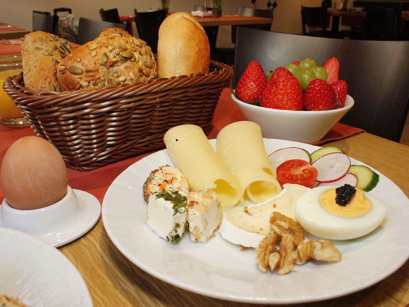 AC08CBE386B7FA3DABD8D0CF96A2DFFC