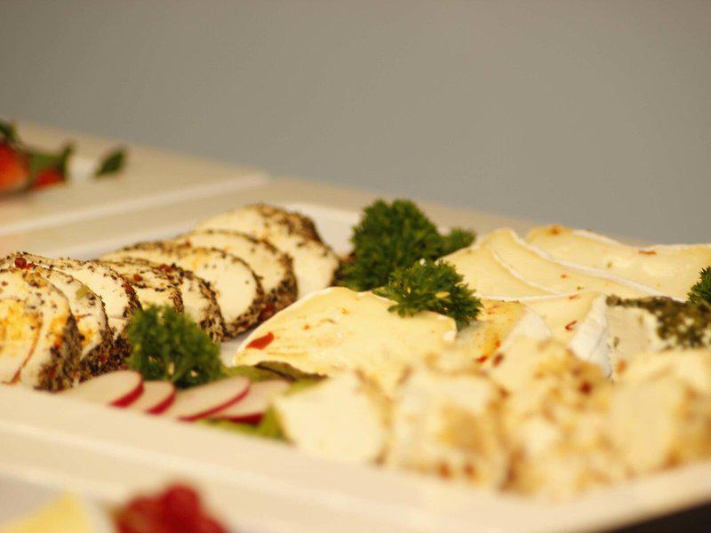 0BDAD6D9DD2CE745272F77A1316D8EE9