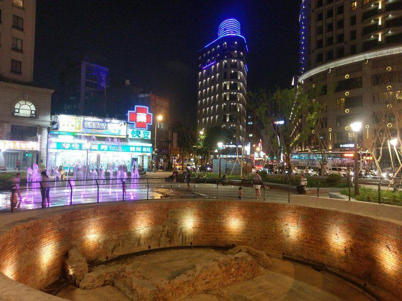 FE4EE6049851FC0336F2FA0AD84B174E