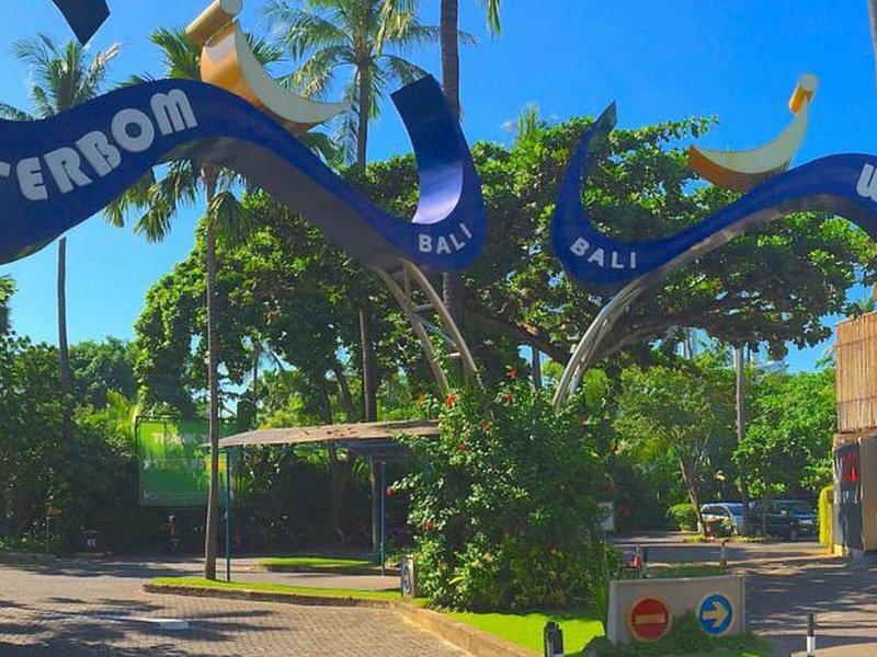 A81308595057E26E51F90D1CBD90BEFF