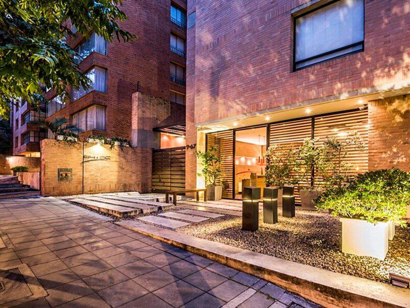 EAA357BA5108D9B6B1266640C97E905C