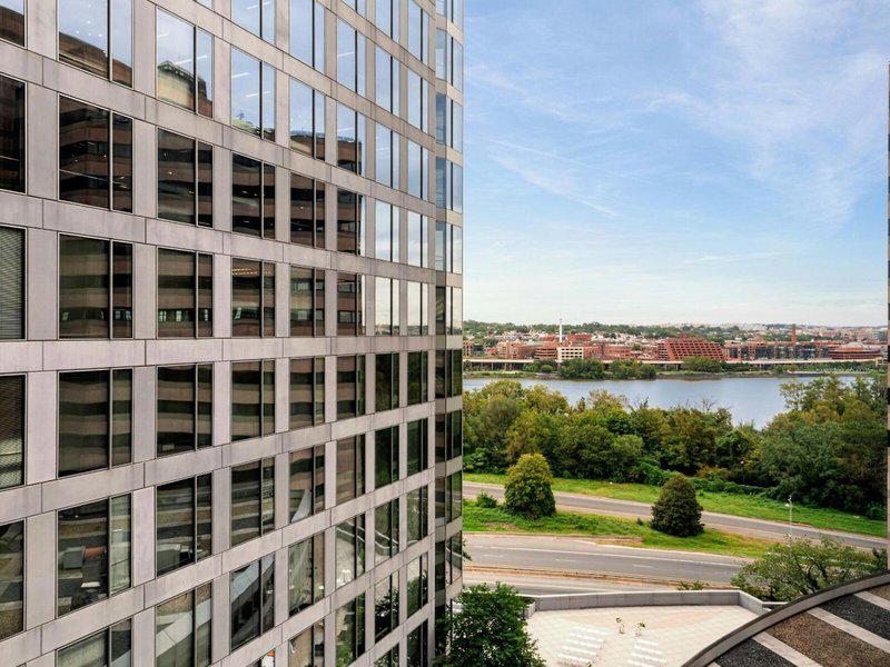 F6E921770AE5F7DA782E18FA746F6193