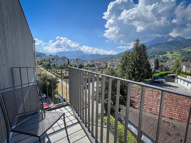 ED2C92A0CD6B67DD429563D851D087E1