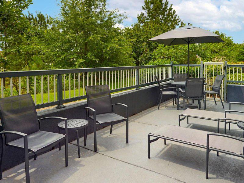 AA2398F7BA3F8607146CCD7F61E5A5A2