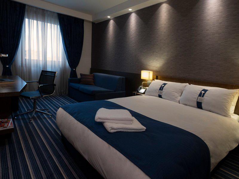 F2C5887316058594E436D80F6E08D9D7