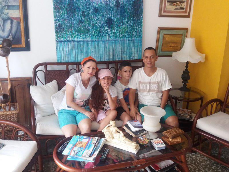 ED7B99D8A6762884B8FAAE379BFE7703