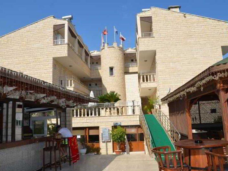 5FF2B9F20AE6E14DECE9731C6C3861B4