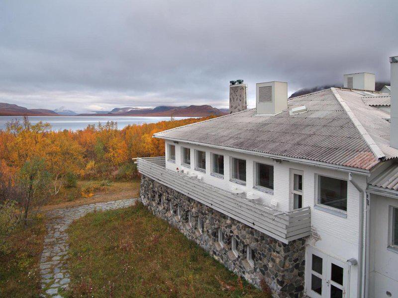 F41F3C2CBF6BB9B212700DCFF0C41C69