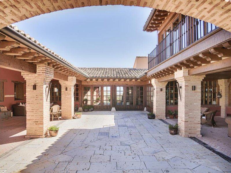 A49E964F672D65DCDA5E8F9BB13717C2