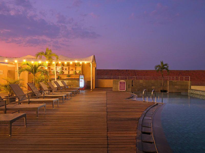 F0ABBE721283B1D0D3762C8DC4FC45DE