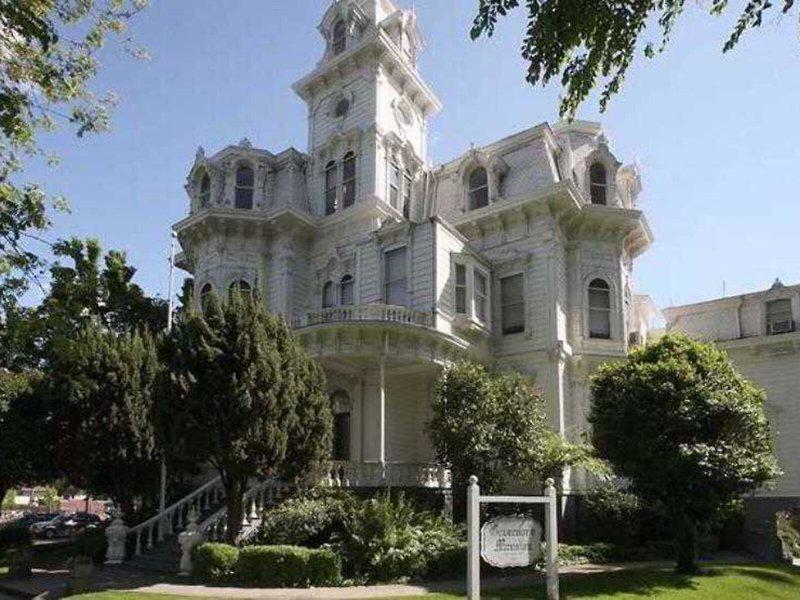 D6C76B8483BBA1E910DBF4877C1B9392