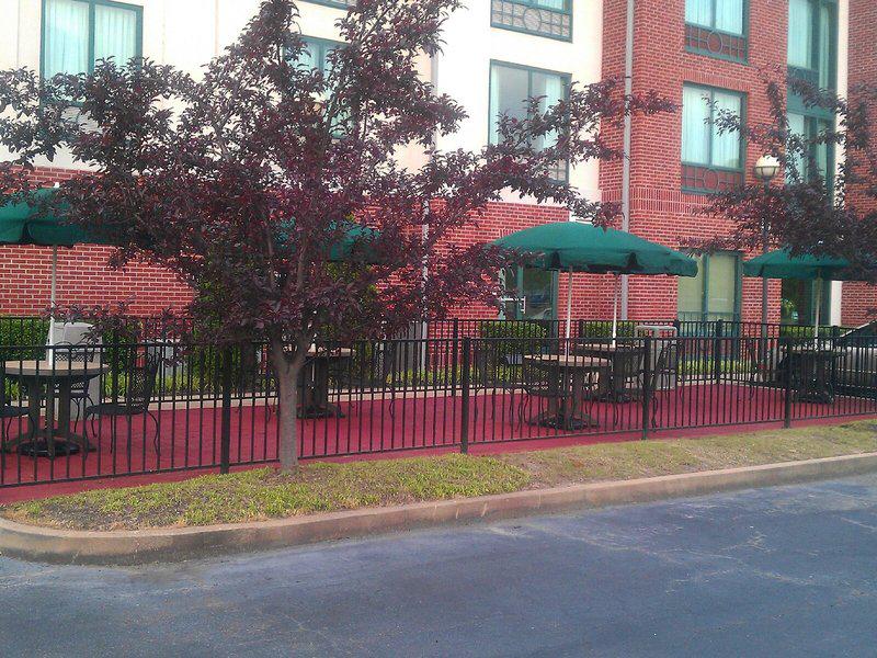 7DD14111ADC7AAE17517B128CF0C1D0A